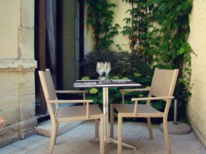 La table des amoureux au restaurant le Carré d'Art